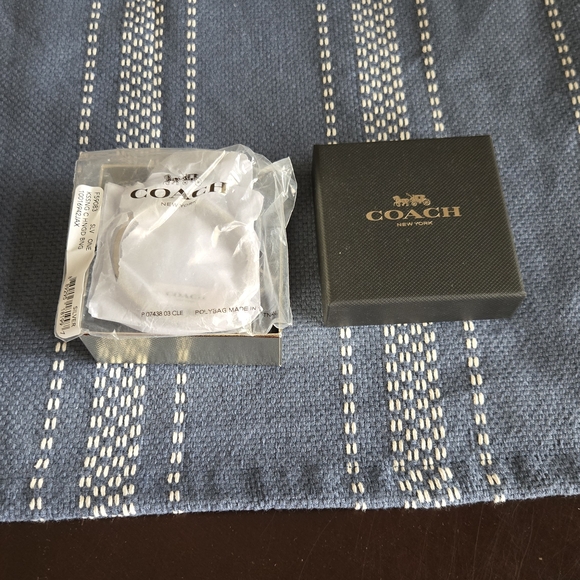 Coach Silver Bangle - Picture 8 of 9